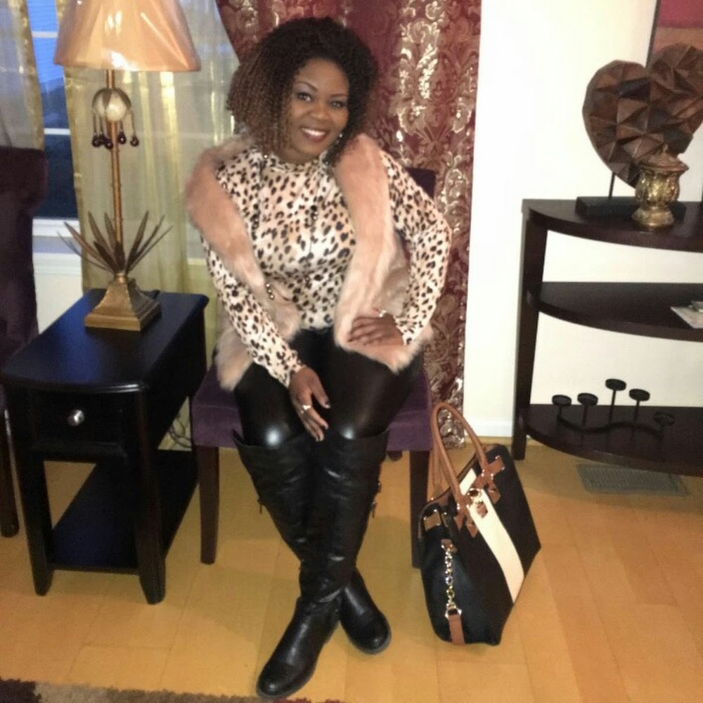 Meet your Posher, Aletia